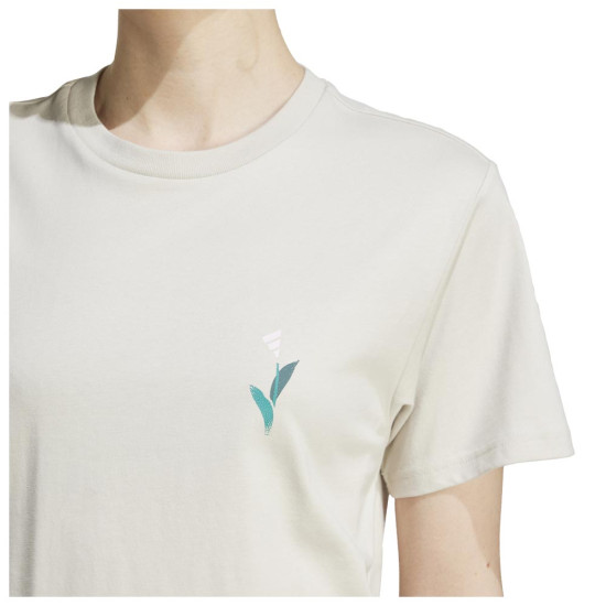 Adidas Γυναικεία κοντομάνικη μπλούζα House of Tiro Graphic Tee Adidas Γυναικεία κοντομάνικη μπλούζα House of Tiro Graphic Tee